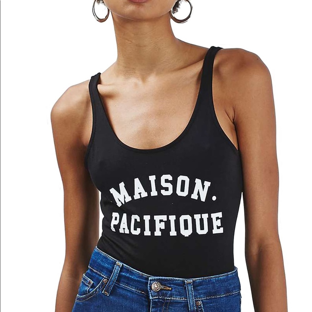 TOPSHOP ‘Maison Pacifique’ Graphic Bodysuit